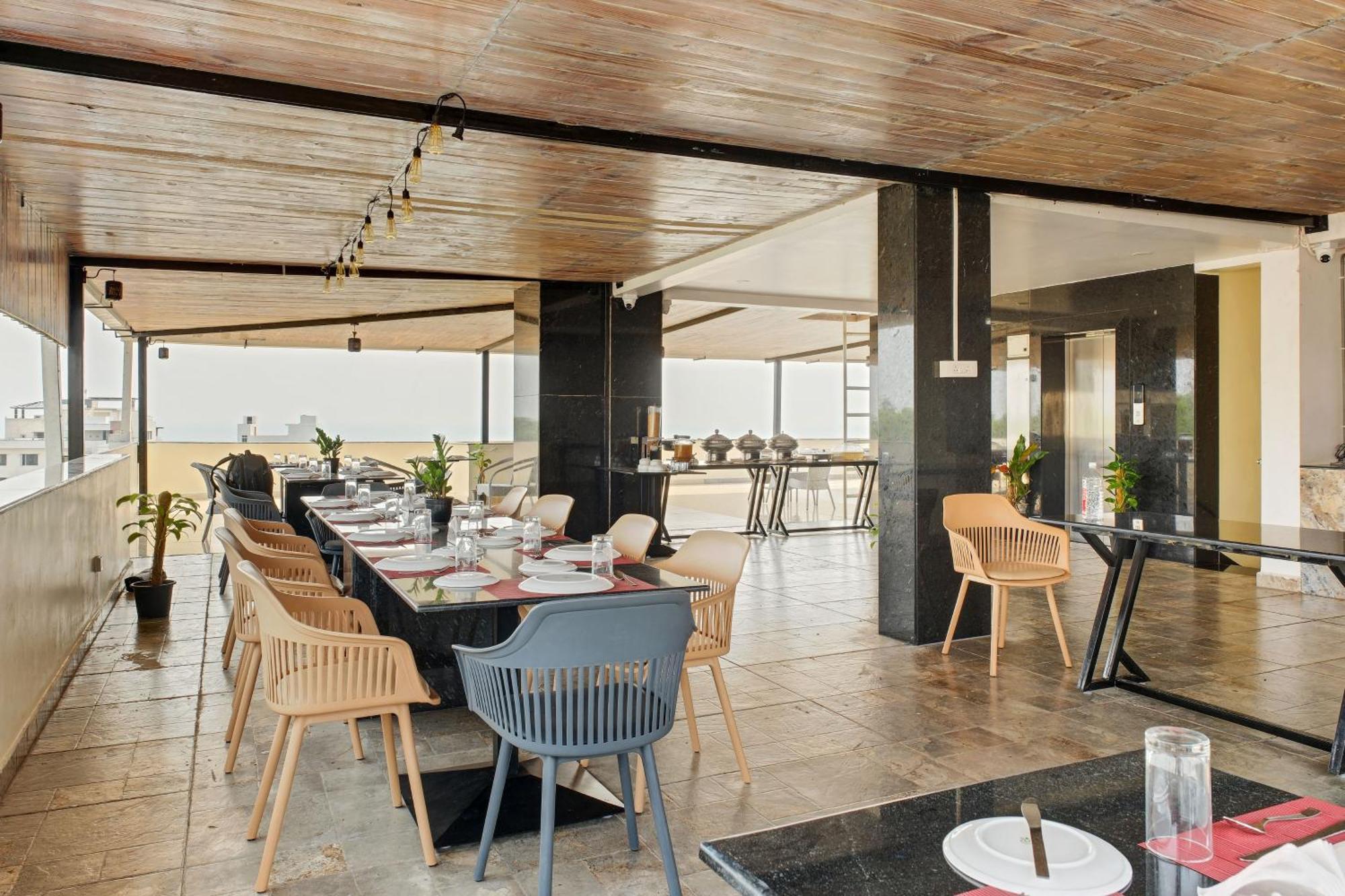 Treebo Ocean Echo, Rushikonda Otel Jāmb Dış mekan fotoğraf